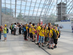 school_tour_day_c1_250w.jpg